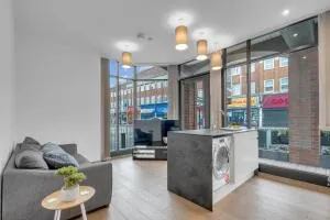 New Modern Apartment near Heathrow Airport - 艾弗