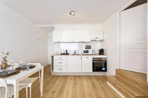 VILLA FLORENTINE II - Somptueux deux pièces MONACO - Vue mer - Parking