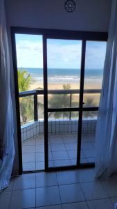 Apartamento frente mar, Aviação