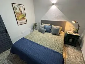 Lemon Tree Patio - Olvera