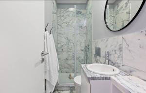 Fantastic Duplex in Private Condominium at Graça