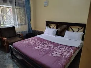 The Cozy Inn Kiwenda Kampala, Uganda - Kavule
