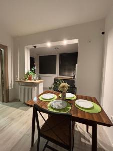 Karposh garden apartment