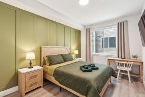 Stay at Luna on 800 Callowhill