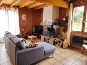 Joli chalet en Ariège avec piscine privée - 莱卡巴讷