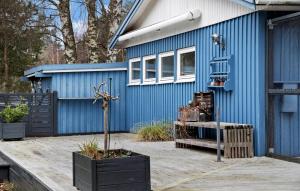 2 Bedroom Nice Home In Højby