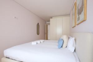 Modern Camões Flat, In the Heart of Porto