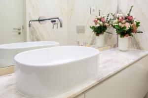 Modern Camões Flat, In the Heart of Porto