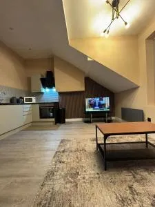 Chic and Stylish Luxury Stay - Kirkstall