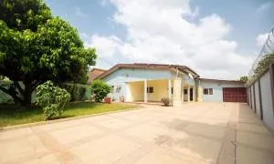 Beautiful 3 Bedroom Accra Home - Ablajei