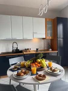 Re Umberto, incantevole, nel cuore di Alba, con posto auto gratuito - Roddi