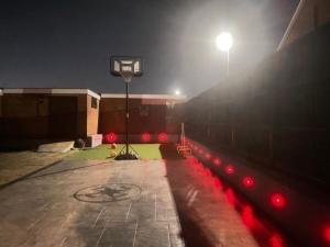 Simlar Luxury Stay, Parking, Wi-Fi, Basketball Court