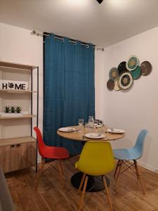 Appartements Le D-lices, Spacieux, Centre-ville, Free parking : photos des chambres