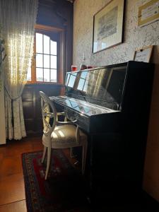 Rousseau's Apartment