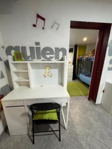 Appartements Chez Isa - avec piscine chauffee et jacuzzi : photos des chambres
