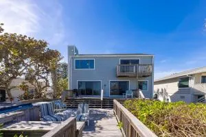 5747S - Large Oceanfront Deck & Cabana - نورووك