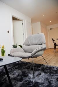 Manc Stays Central Manchester with Balcony