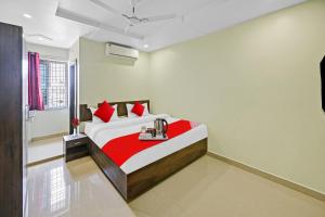 Hotel O VRK Residency