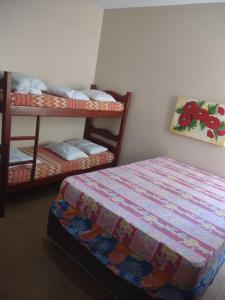 Apto térreo em Ubatuba, a 50 metros do mar