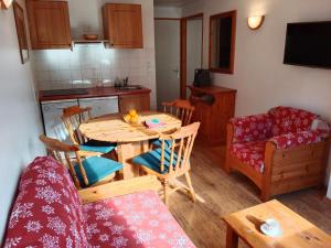 Apartment with balcony for 6 people