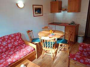 Apartment with balcony for 6 people