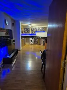 Modern 2 Bedroom Apartment Unbeatable City Centre Location! - 克莱克西顿