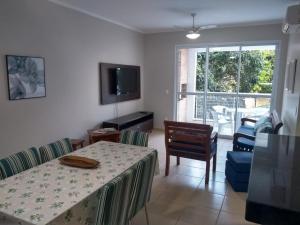 UBATUBA Praia Grande Lembongam APTO 13