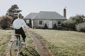 Simplistic Luxury Cottage, Ross - Campbell Town