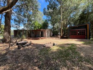 Hermosa Casa y barbacoa en Balneario Solís con gran parque, a una cuadra de el mar