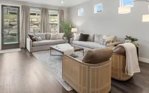 2 Luxurious Suites, Hot Tub, 4 TVs, Minutes to Ski, Golf, Fish, Hike, MtnBike - 米德韦