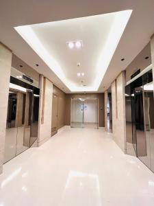 Sea Residence MOA - Paul Condotel