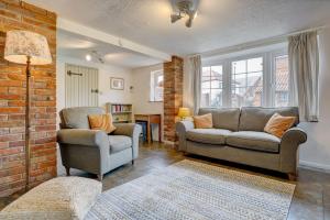 Rose Cottage by Winterton Cottages