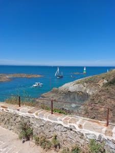Maisons de vacances Maison avec jardin a 1km de la plage du Val-Andre : photos des chambres