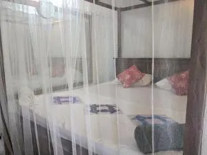 Mini White Inn - Piyadigama