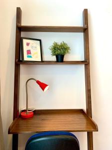 Remodeled spacious 2Bdr2Bath King beds backyard