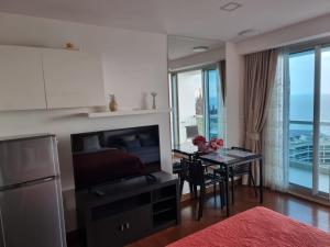 Luxury Seaview Studio - 14th Floor Luxury Stay at The Palm Wongamat