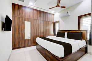 Hotel O Rock View Suits