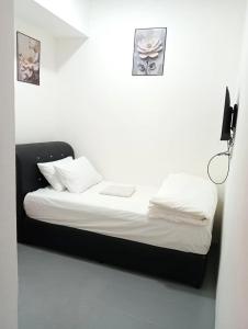 H Budget Hotel