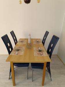 Appartements Appartement au centre de Bourbon : photos des chambres