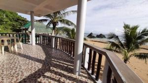 Beachfront Loft, Puraran Surf Resort