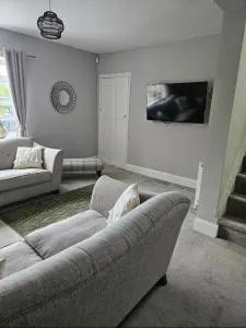 The Sweetbriar Cottage 3 bedroom house in Leeds - Roundhay