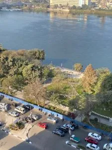 شقة ابراج اللؤلؤة علي كورنيش النيل مباشر - Qalyūb