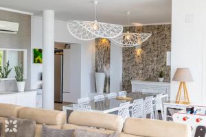 Villa Punta Vista by Abahana Villas