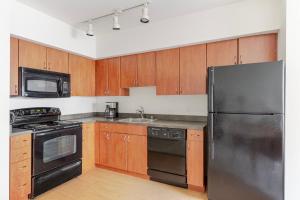 Blueground Bellevue AC gym bbq nr park SEA-827