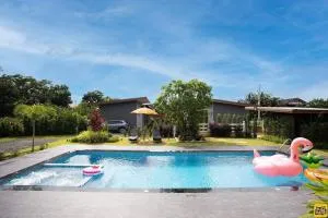 Winlanee Pool Villa Hatyai - Ban Tha Sae