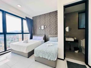 newly renovation apartment 3BR pool 10 pax