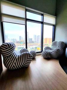 newly renovation apartment 3BR pool 10 pax