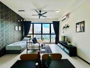 newly renovation apartment 3BR pool 10 pax