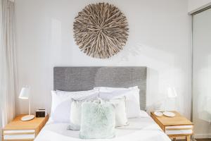 Special Deal! 2BR in Heart of Gold Coast