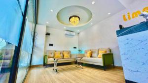 Street Studio by Lime Tree Hotel Sector 51 Gurgaon